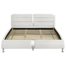 Coaster Furniture Jeremaine 300345KE Upholstered Eastern King Sleigh Bed - White IMAGE 3