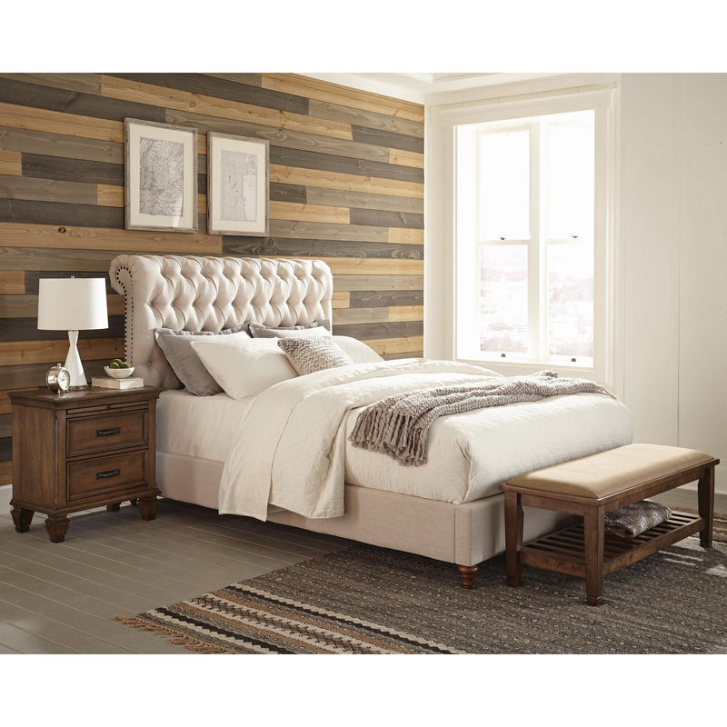  Coaster Furniture Devon 300525Q 57-inch Upholstered Queen Panel Bed - Beige IMAGE 4