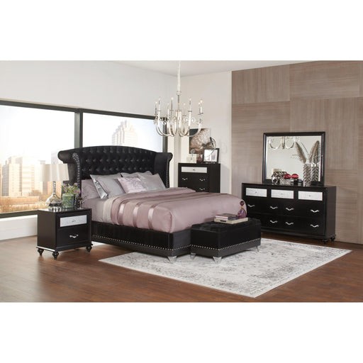  Coaster Furniture Barzini 300643Q Upholstered Queen Wingback Bed - Black IMAGE 2
