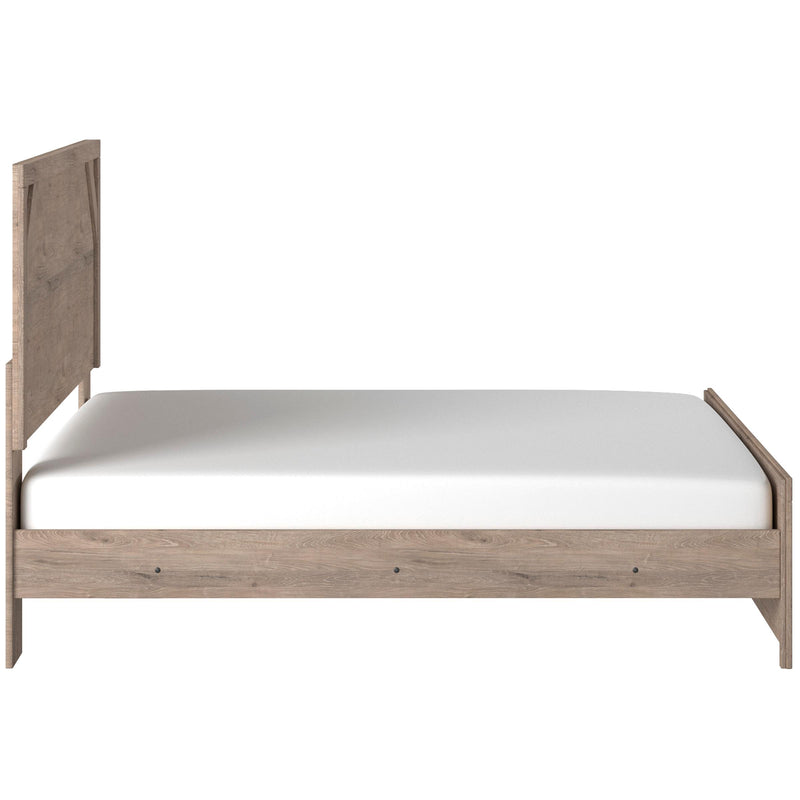 Signature Design by Ashley Senniberg B1191B3 King Panel Bed IMAGE 3