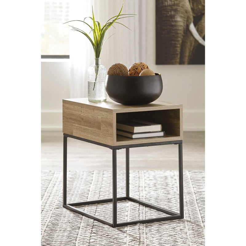 Signature Design by Ashley Gerdanet T150T1 Coffee Table and 2 End Tables IMAGE 3