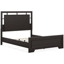 Signature Design by Ashley Covetown B441B6 Queen Panel Bed IMAGE 5