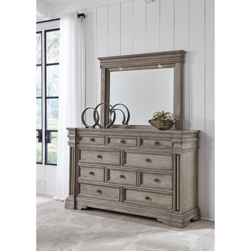 Signature Design by Ashley Blairhurst 10-Drawer Dresser with Mirror B916-31/B916-36 IMAGE 3