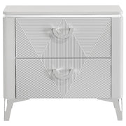  Coaster Furniture Cassia 215792 2-drawer Nightstand Bedside Table - White High Gloss IMAGE 9