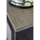 Signature Design by Ashley Foyland 4-Drawer Dresser with Mirror B989-31/B989-36 IMAGE 5